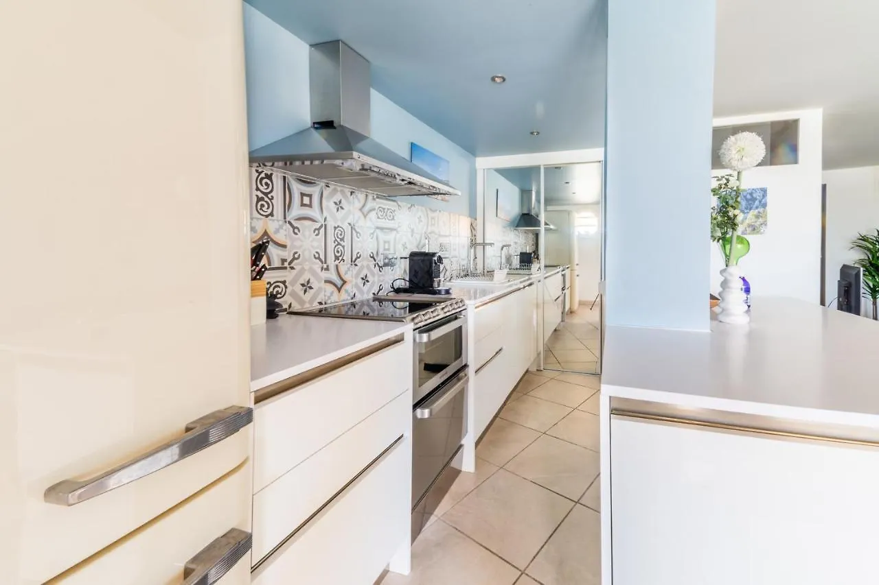 Plage St Jean Residence Le Golfe D Azur La Ciotat France